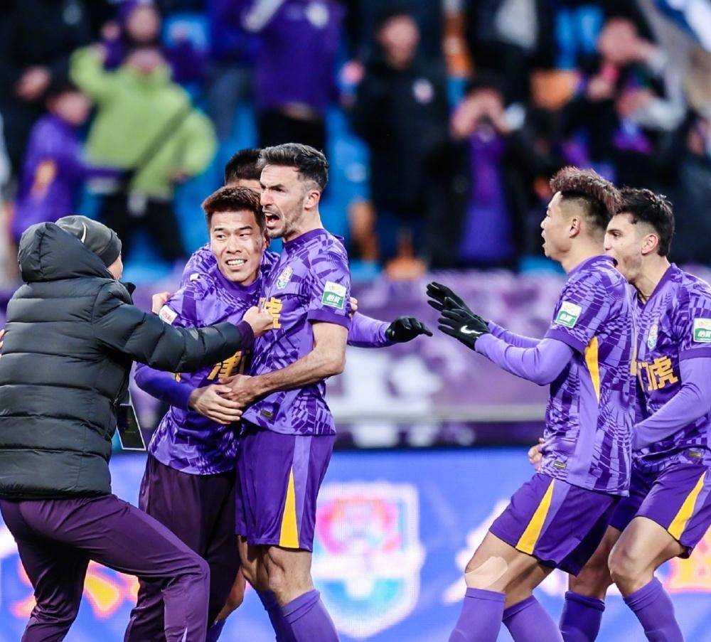 英镑的转会 英镑的转会